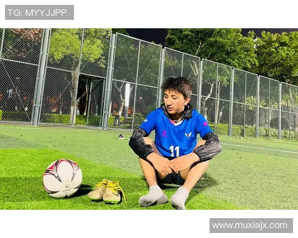 哪些足球明星拥有抖音账号他们在平台上的独特风采和内容分享