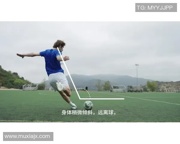 如何提升足球传球技巧对于传球差的球员至关重要的训练与方法 如何提升足球传球技巧对于传球差的球员至关重要的训练与方法